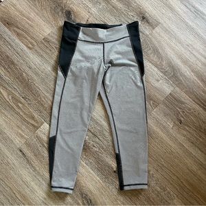 Under Armour workout capris